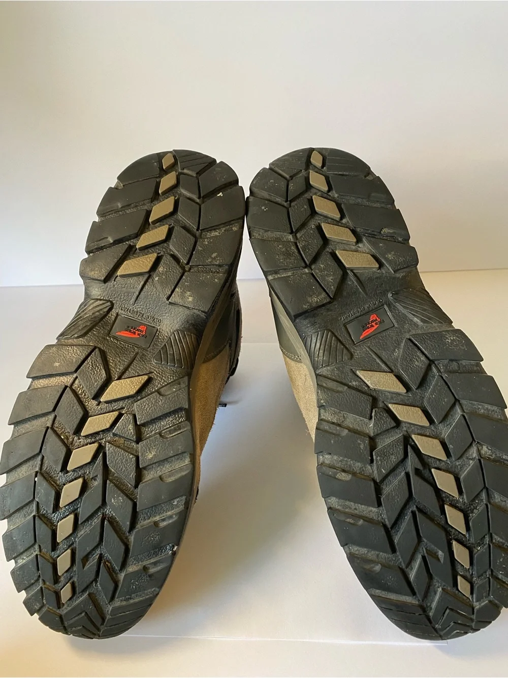 Red Wing 3561 TruHiker Steel Toe Waterproof Work Boots Men’s 9.5D